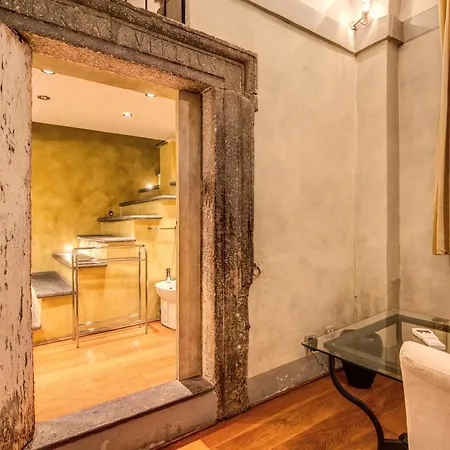 Magenta Collection Specchi Semesterbostad