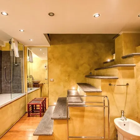 Magenta Collection Specchi Rome