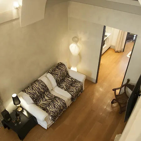 Magenta Collection Specchi Σπίτι διακοπών