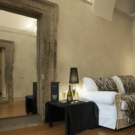 Magenta Collection Specchi