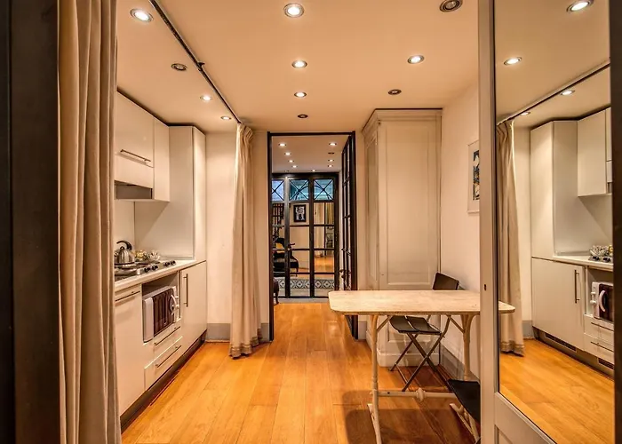 Magenta Collection Specchi * Rome