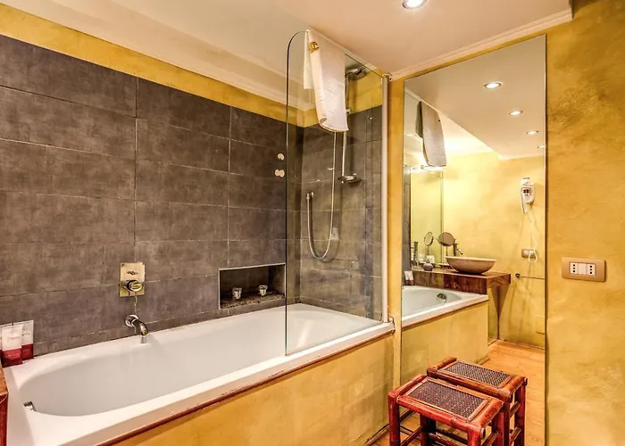 Magenta Collection Specchi Rome