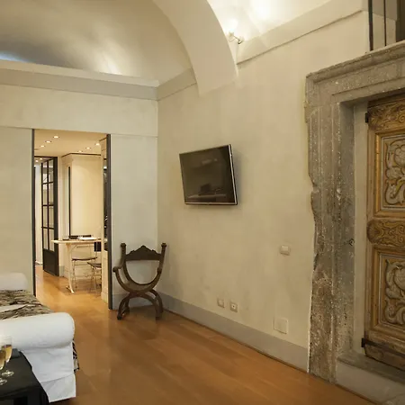 Magenta Luxury Specchi Roma