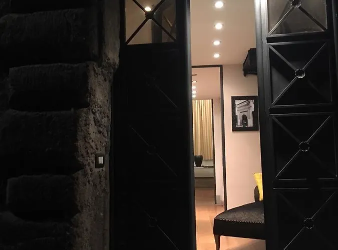 Magenta Collection Specchi *