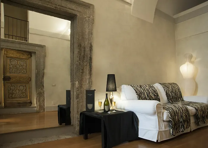 Magenta Collection Specchi