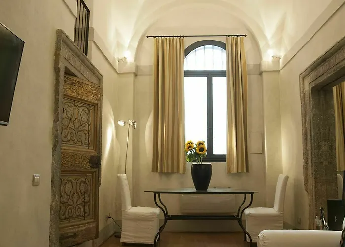 Magenta Collection Specchi